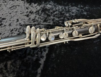 Photo Artley Bass Clarinet Low Eb, Serial #6117383 – Great Student Bass